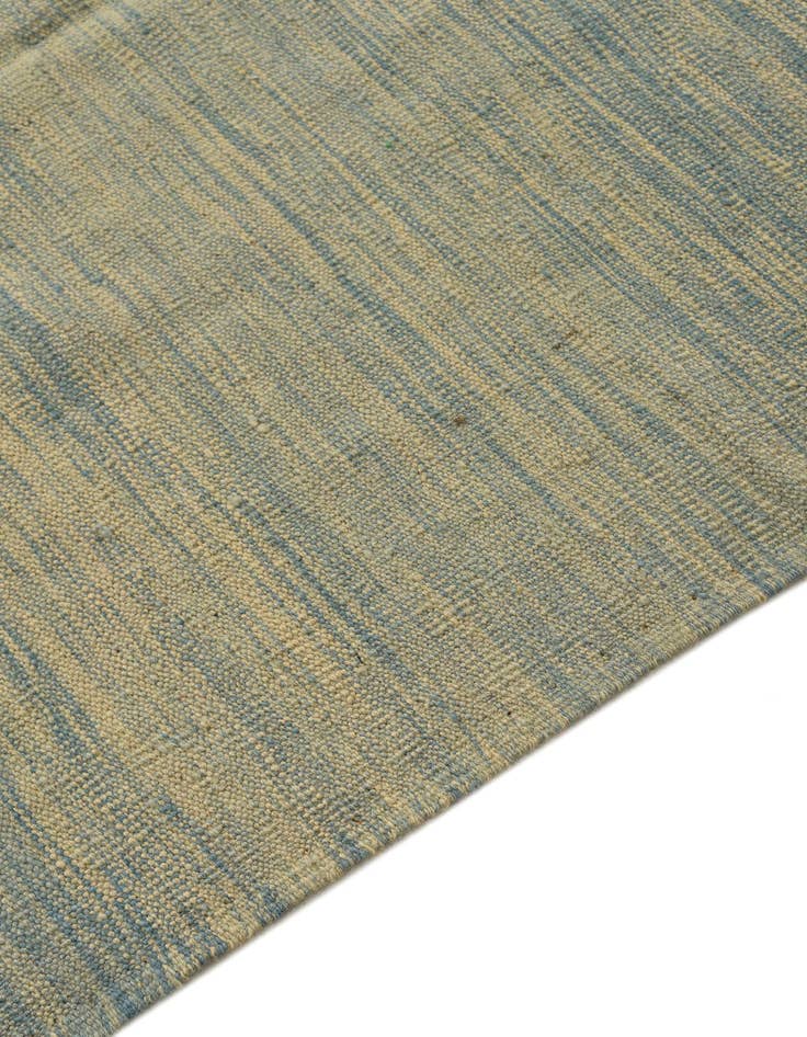 Detail image of  3' 10 x 6'  Hand Woven Kilim Modern Wool Rug