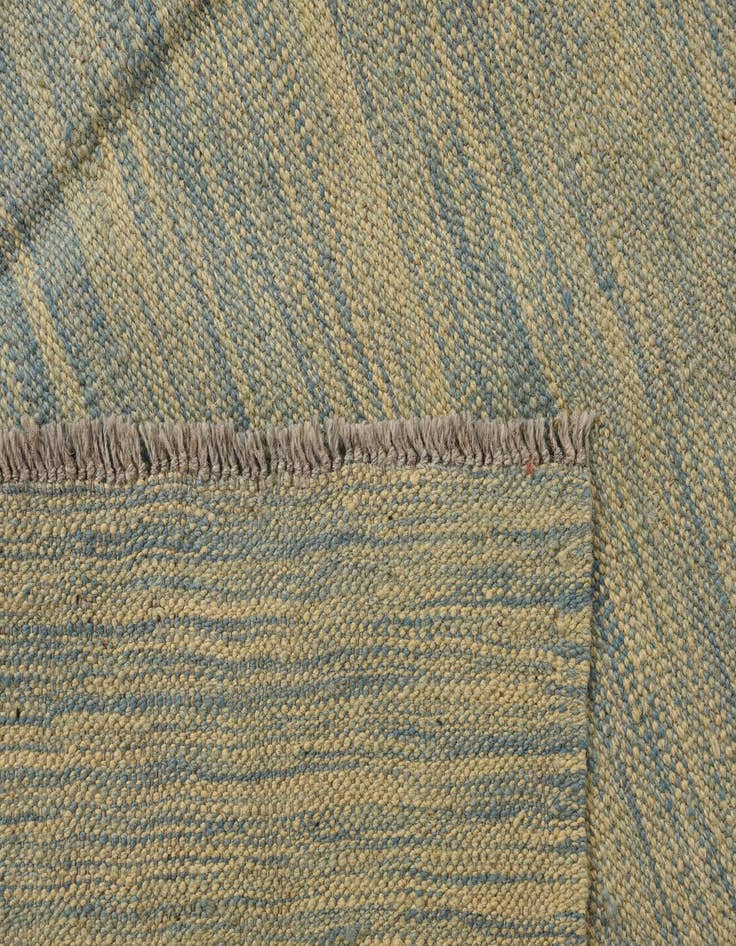 Detail image of  3' 10 x 6'  Hand Woven Kilim Modern Wool Rug