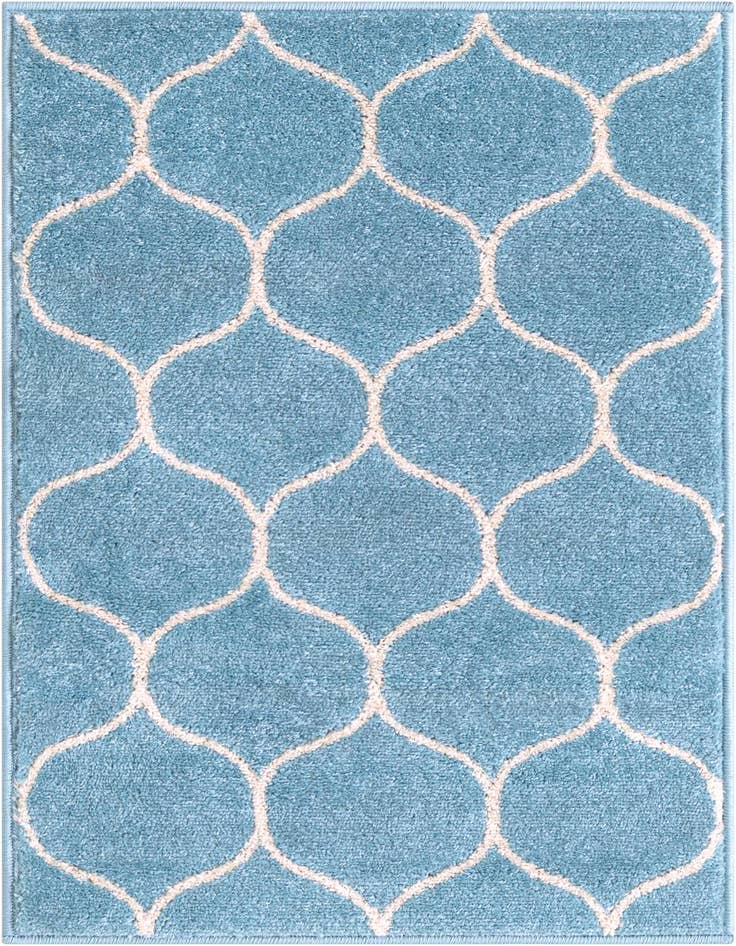 Detail image of  2' x 3' Lattice Frieze Rug