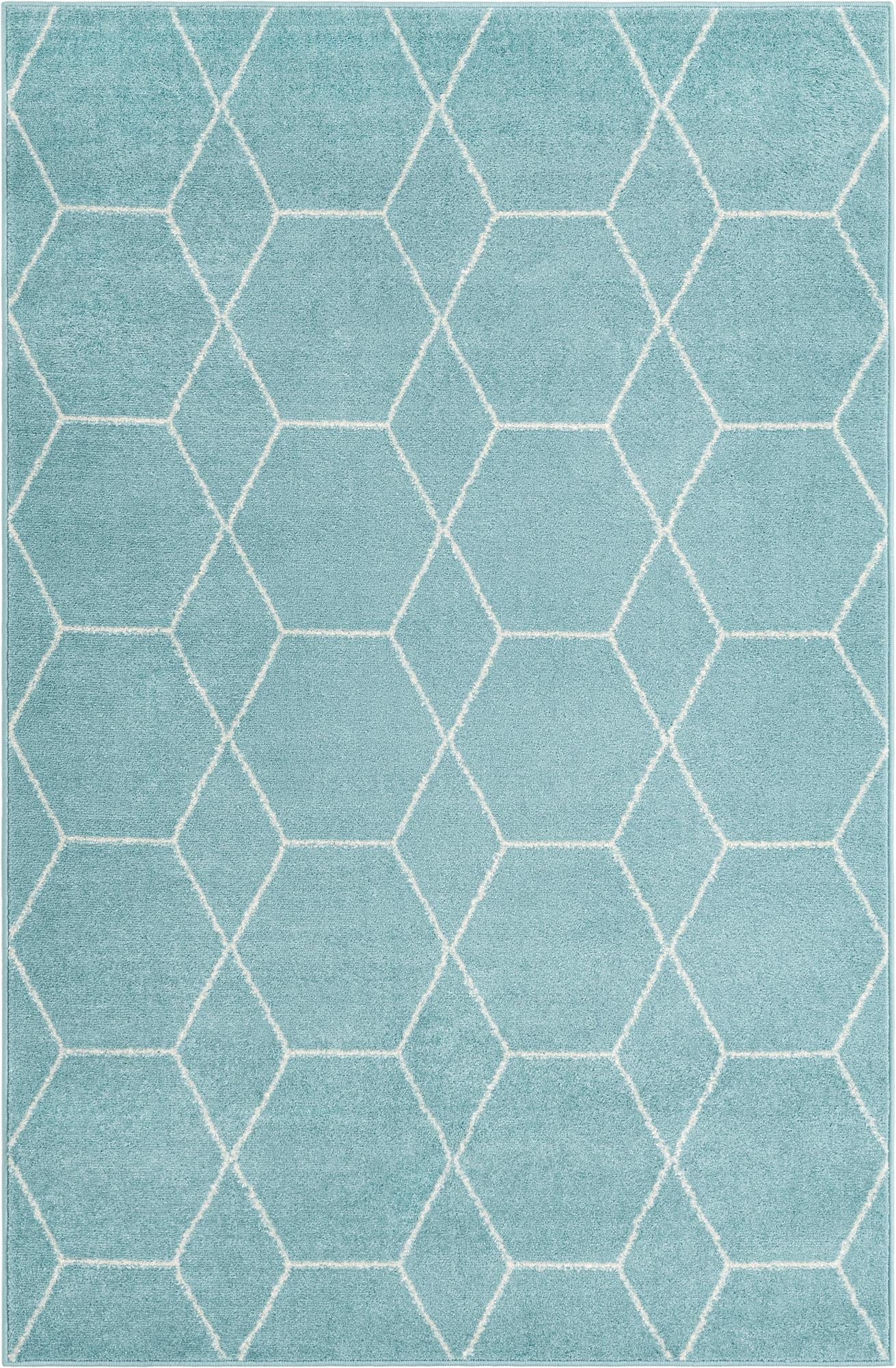  5' 3 x 8' Lattice Frieze Rug