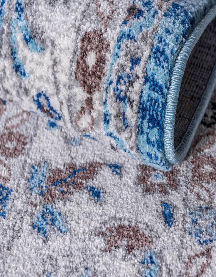 Detail image of  4' x 6' Legacy Rug