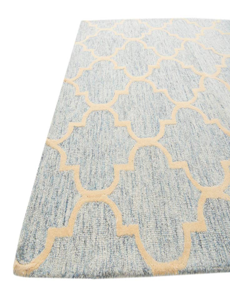 Detail image of  5' 1 x 8' 1 Luna Rug