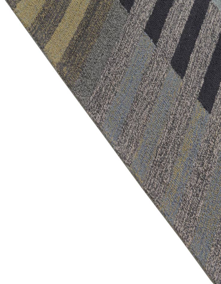 Detail image of  8' 1 x 10' 1 Luna Rug