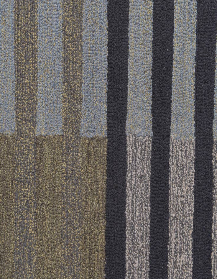 Detail image of  8' 1 x 10' 1 Luna Rug