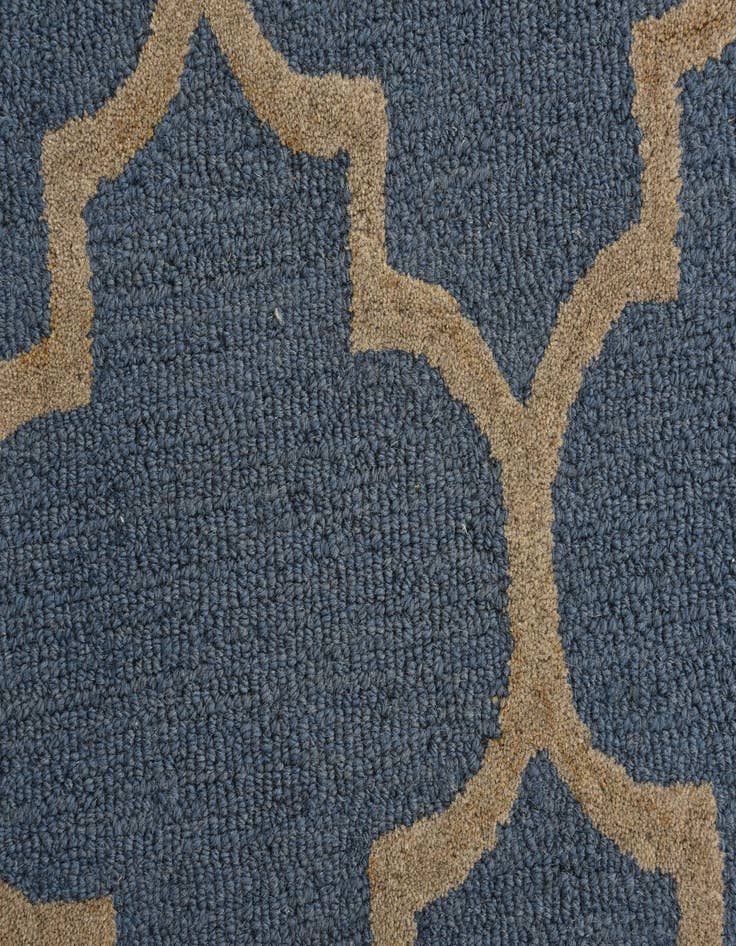 Detail image of  5' x 8' Luna Rug