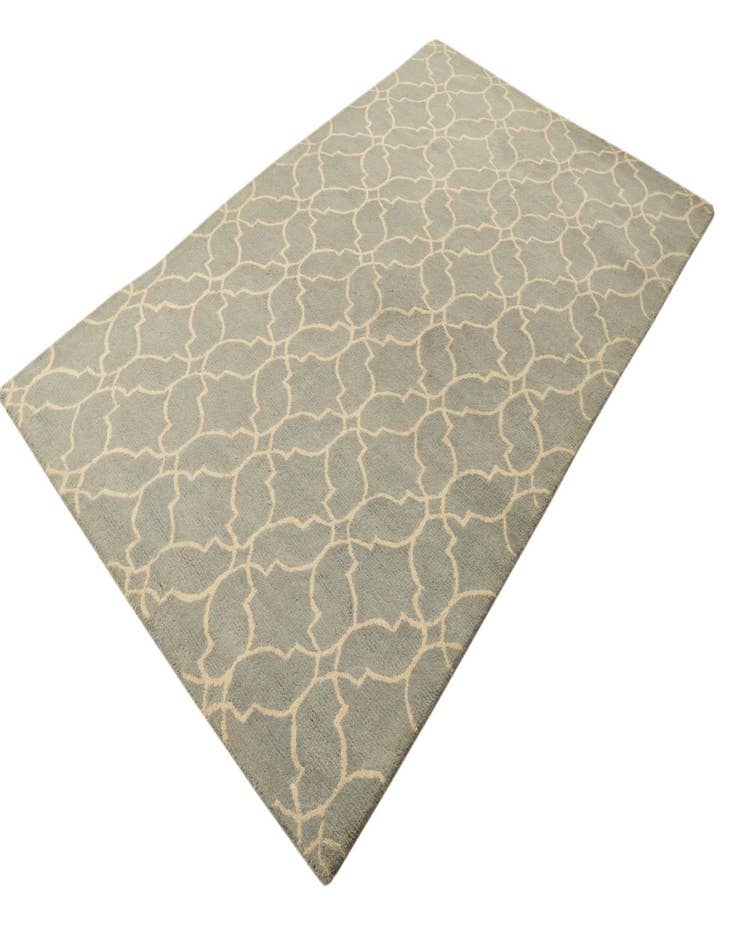 Detail image of  5' 1 x 8' Luna Rug