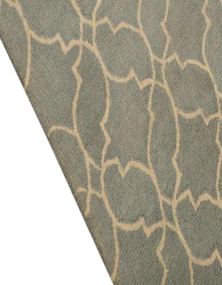 Detail image of  5' 1 x 8' Luna Rug