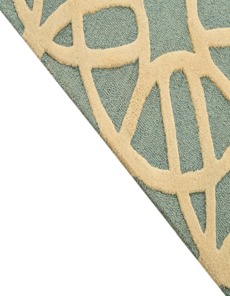 Detail image of  5' x 8' Luna Rug