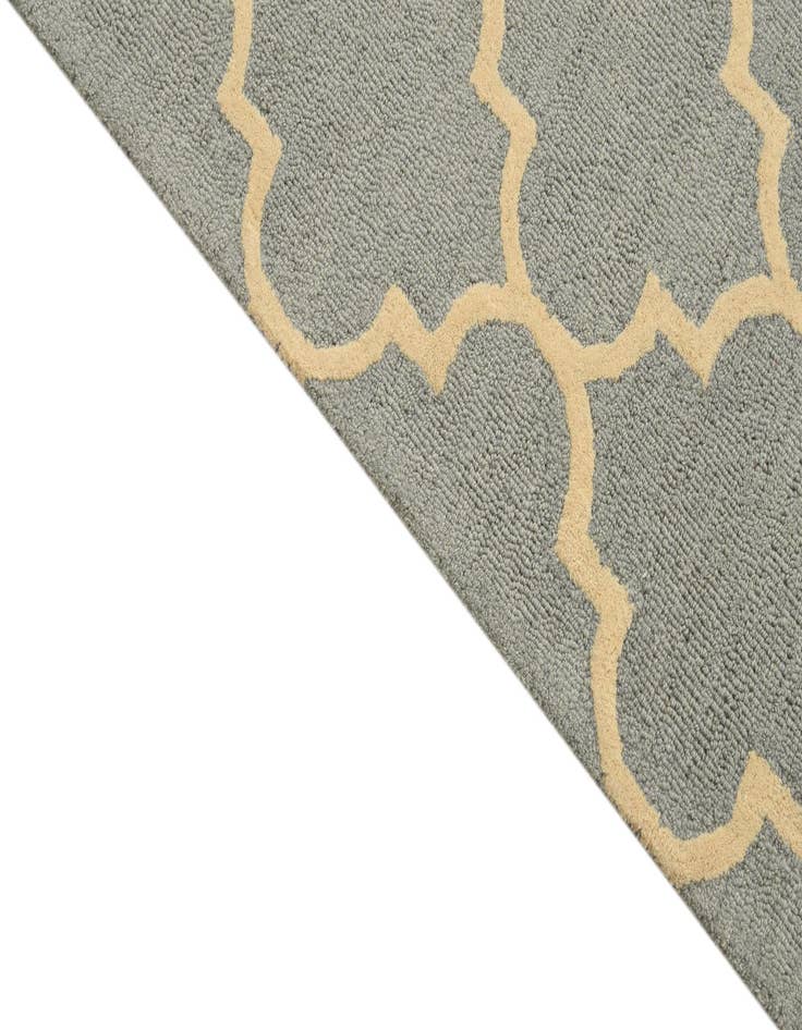 Detail image of  5' x 8' Luna Rug