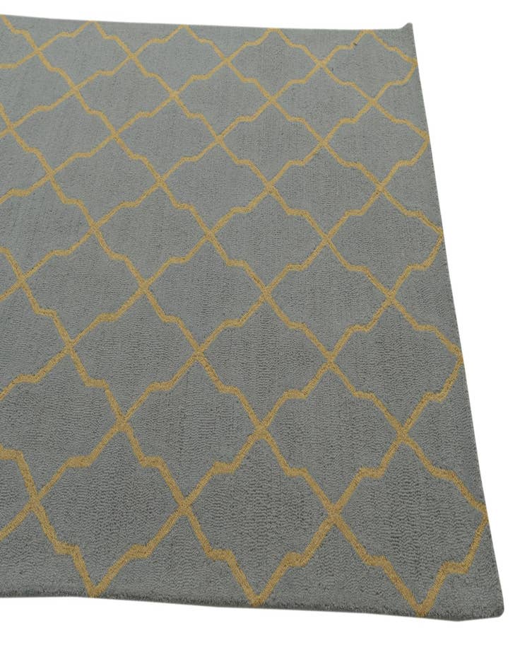 Detail image of  5' x 8' Luna Wool Rug