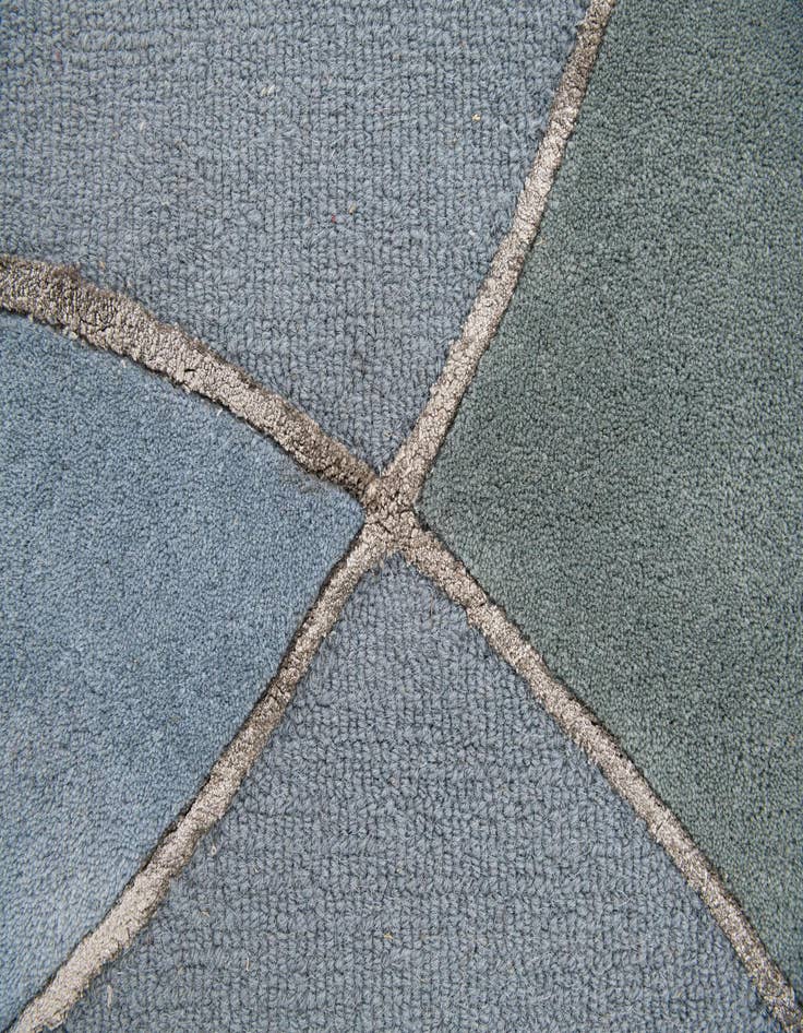 Detail image of  5' 7 x 7' 9 Luna Rug