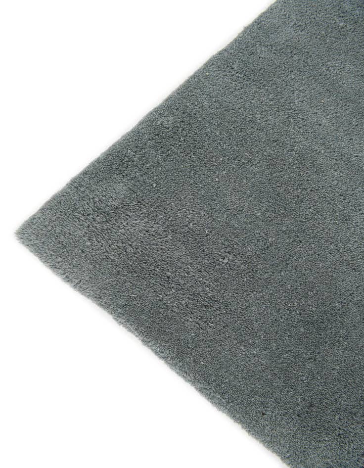 Detail image of  5' 7 x 7' 9 Luna Rug