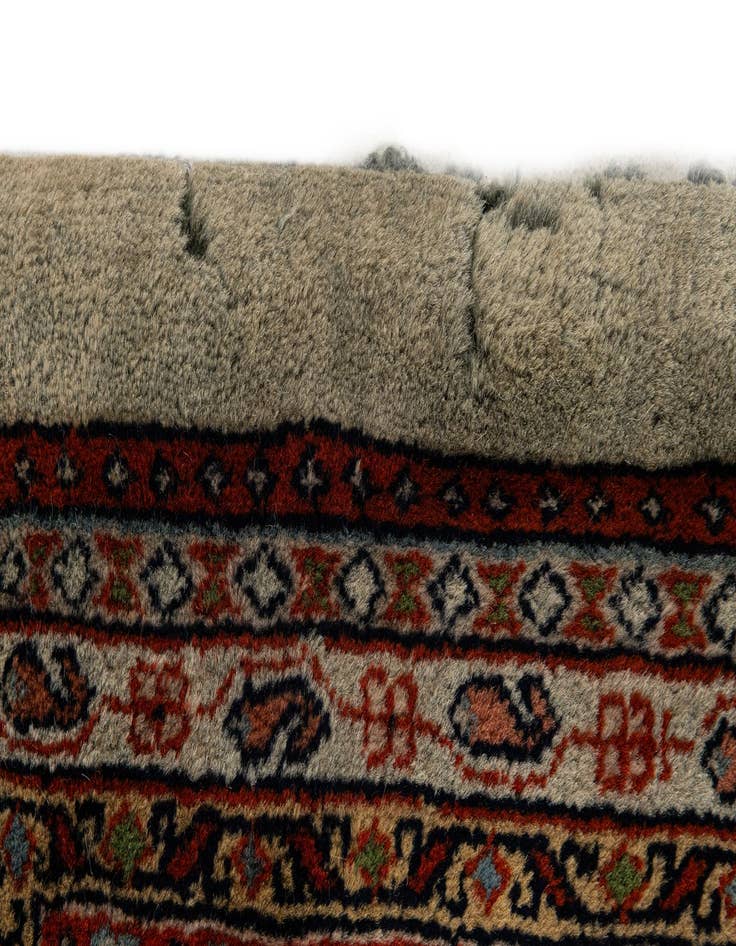 Detail image of  8' 4 x 11' 3  Hand Knotted Mir Wool Rug