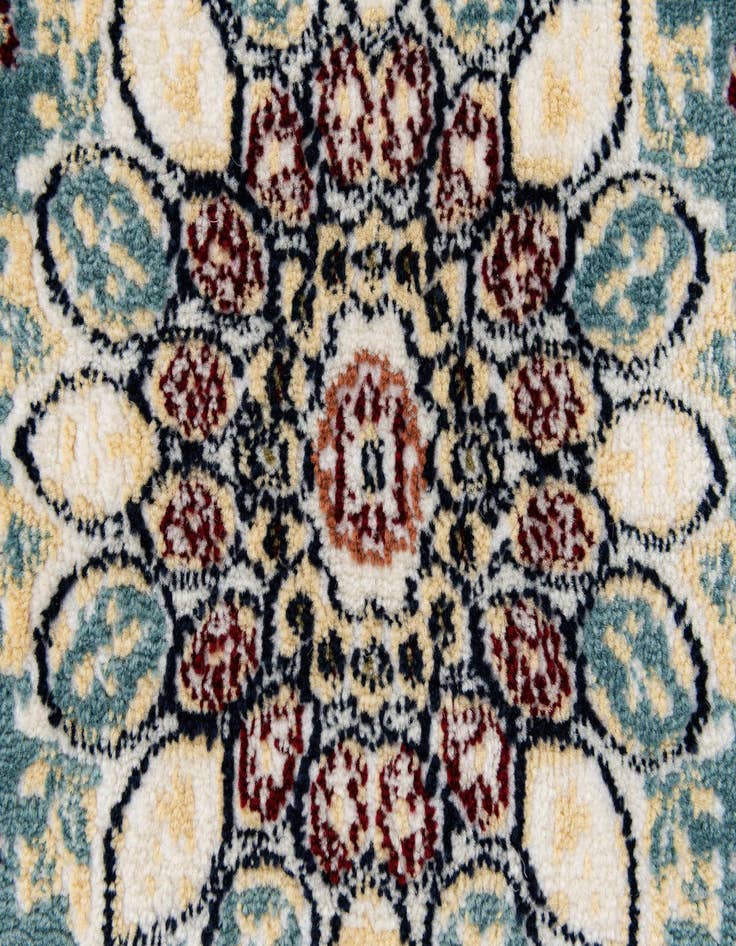 Detail image of  2' 3 x 2' 7 Nain Rug