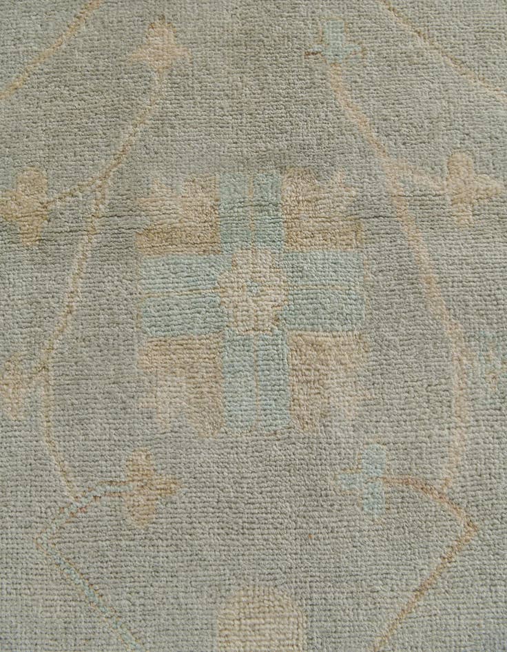 Detail image of 10' 4 x 13' 11 Hand Knotted Oushak Wool Rug