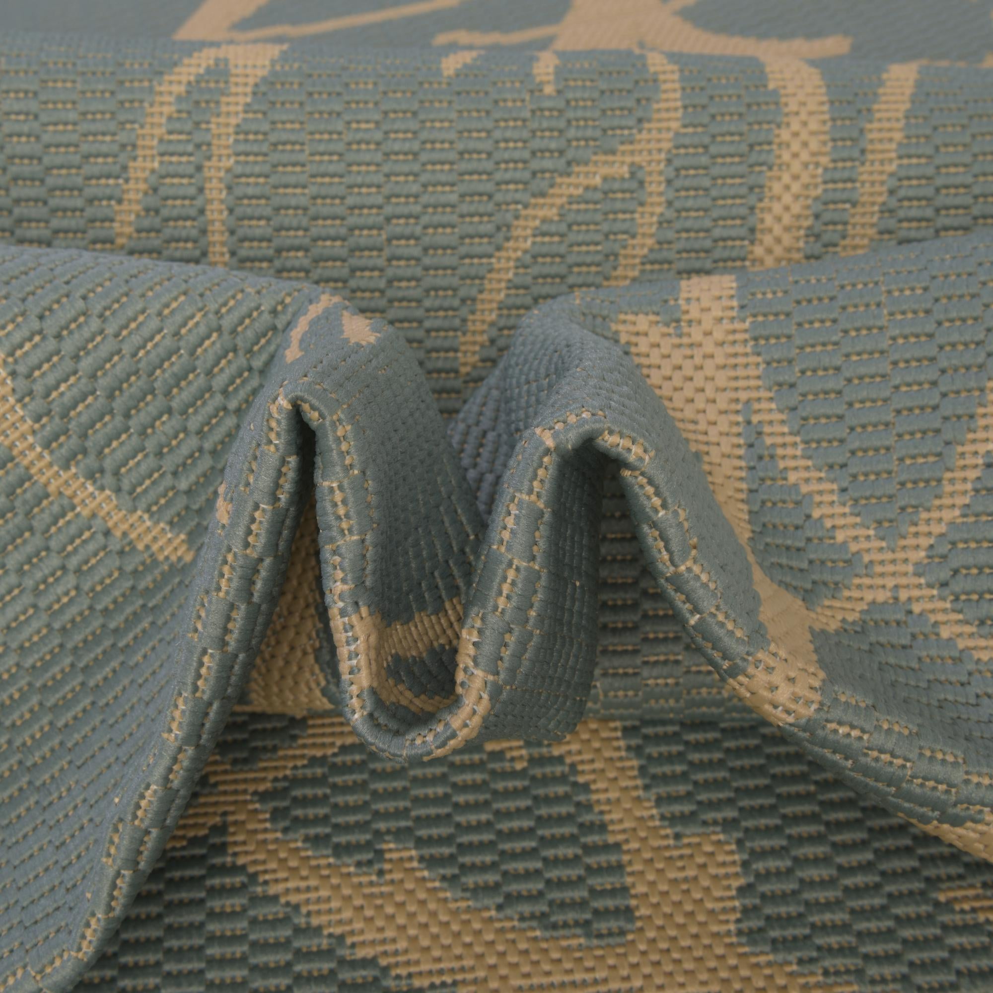 Light Blue 2' x 3' Botanical Indoor / Outdoor Rug | Rugs.com