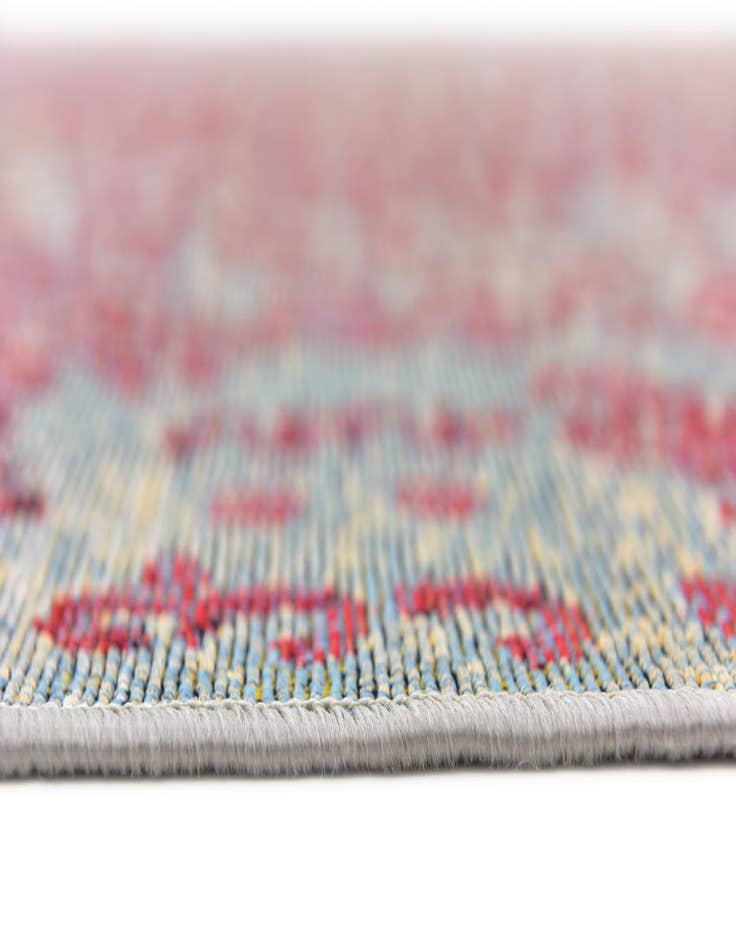 Detail image of  5' 3 x 8'  Washable Botanical Indoor / Outdoor Rug