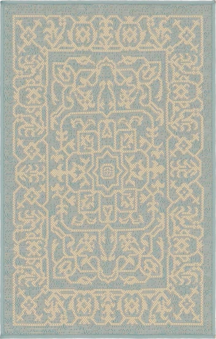 2' x 3'  Washable Botanical Indoor / Outdoor Rug