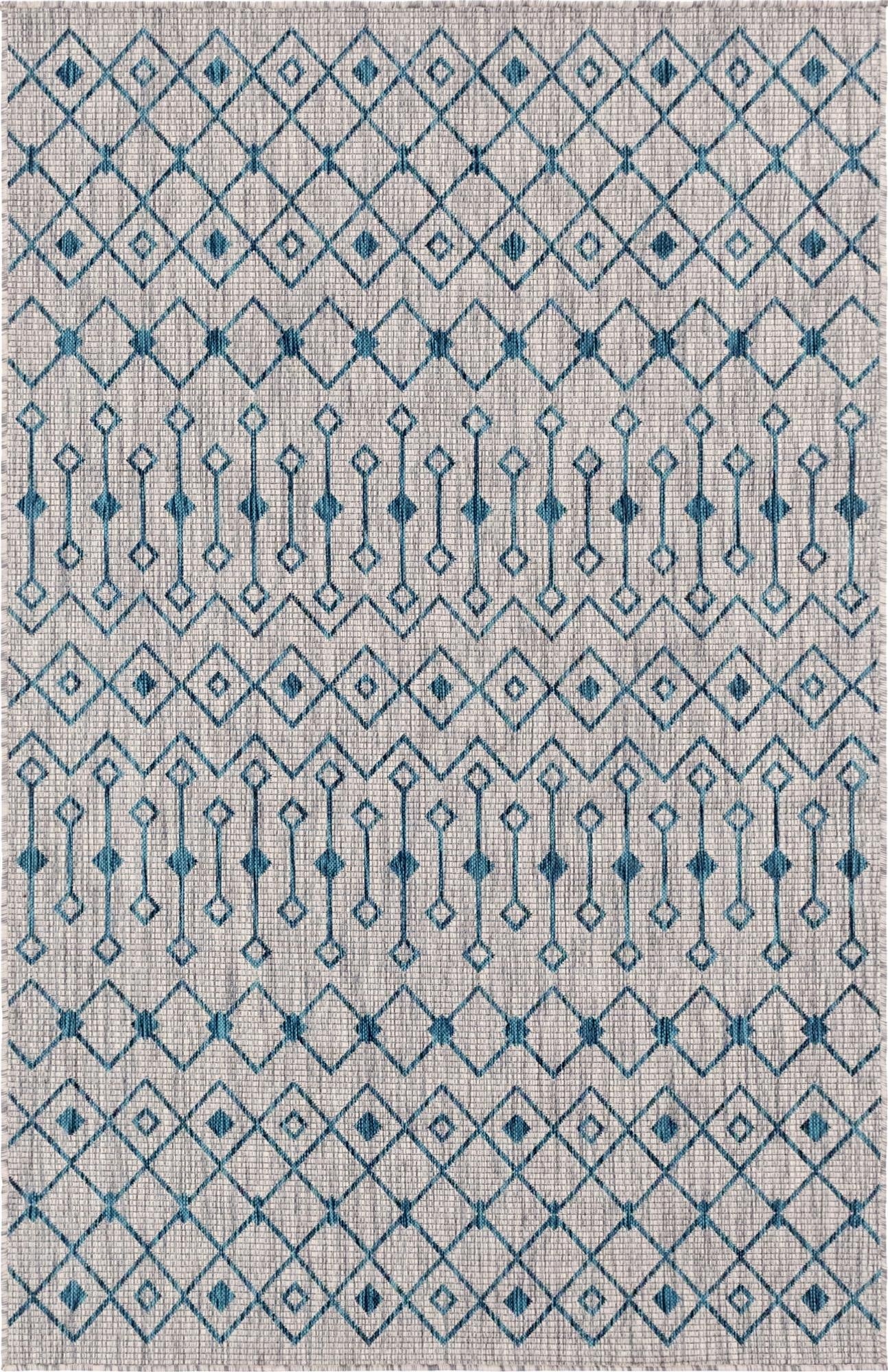  5' x 8'  Washable Lattice Indoor / Outdoor Rug