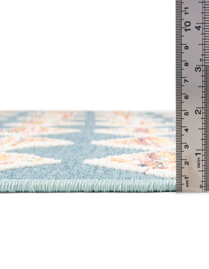 Detail image of  5' x 7' 7  Washable  Indoor / Outdoor Rug