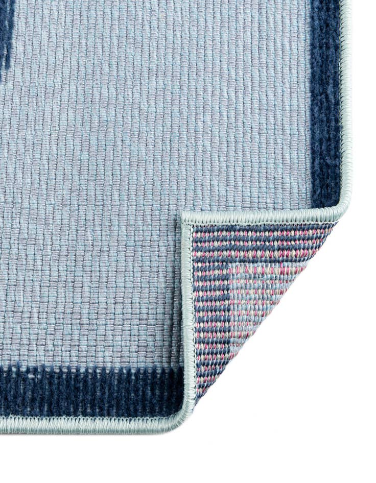Detail image of  5' 3 x 7' 7  Washable  Indoor / Outdoor Rug