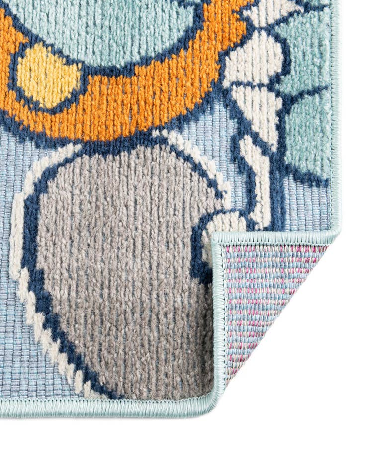 Detail image of  5' 3 x 7' 7  Washable  Indoor / Outdoor Rug