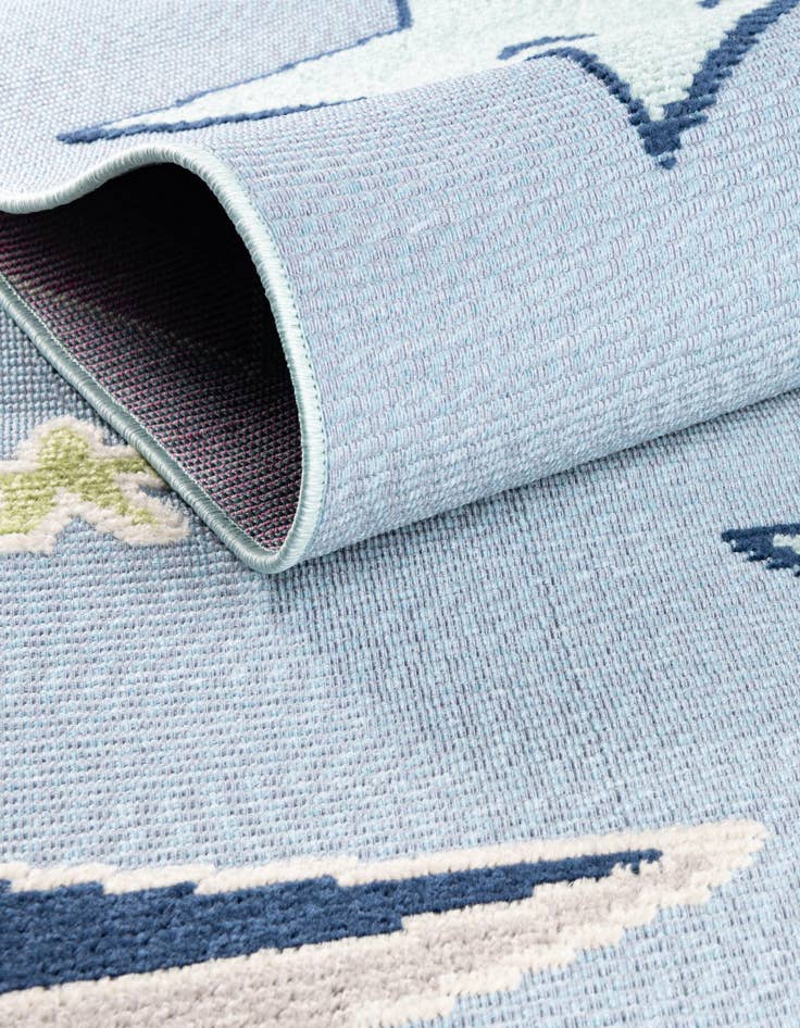 Detail image of  5' 3 x 7' 7  Washable  Indoor / Outdoor Rug