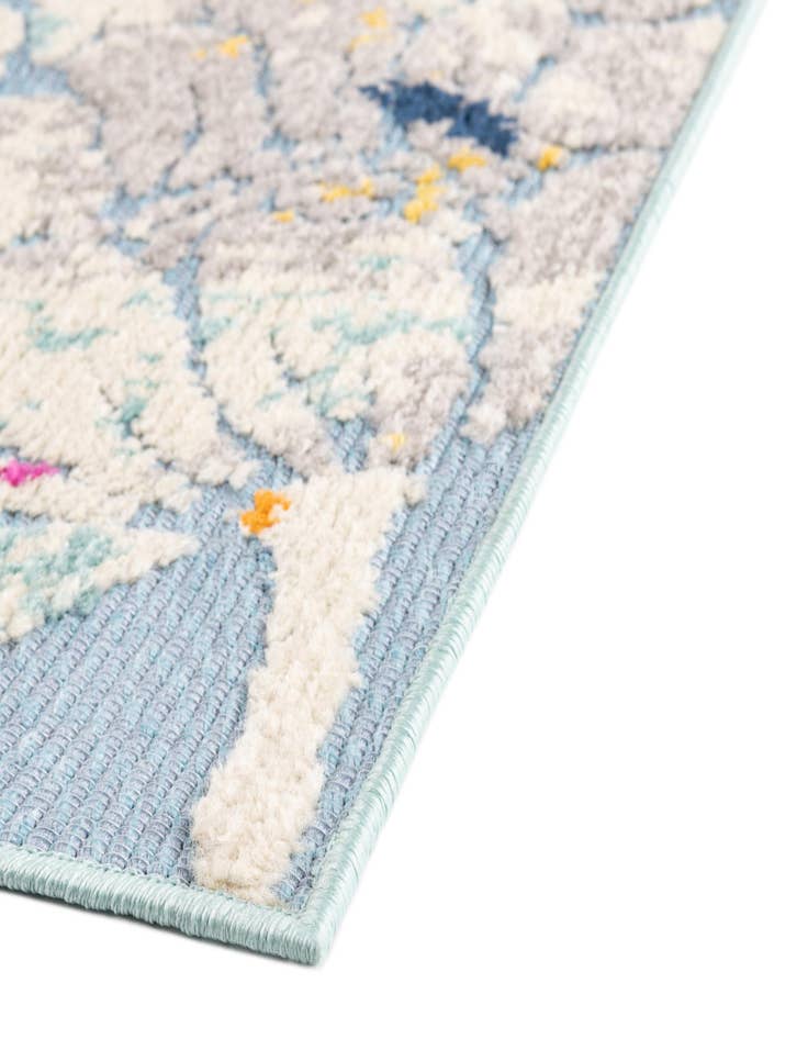 Detail image of  5' 3 x 7' 7  Washable  Indoor / Outdoor Rug