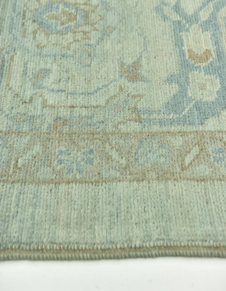 Detail image of  9' 1 x 12' 2  Hand Knotted Peshawar Ziegler Wool Rug