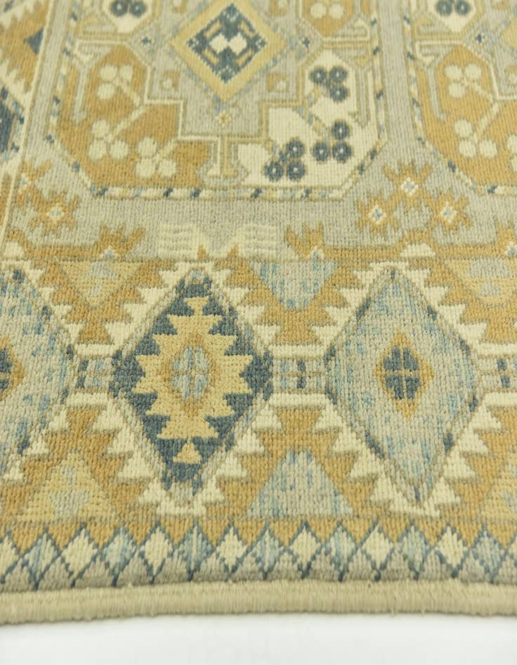 Detail image of  10' 2 x 15'  Hand Knotted Peshawar Ziegler Wool Rug
