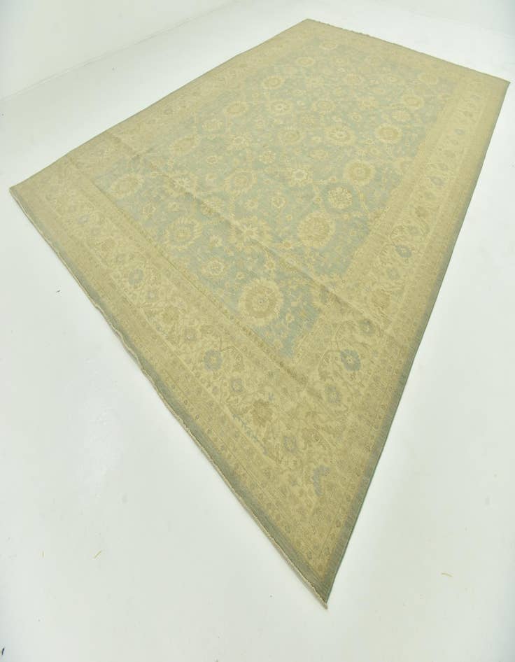 Detail image of  11' 10 x 18'  Hand Knotted Peshawar Ziegler Rug