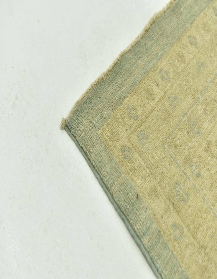 Detail image of  11' 10 x 18'  Hand Knotted Peshawar Ziegler Rug