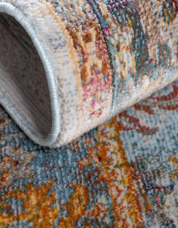 Detail image of  8' x 10' Santiago Rug
