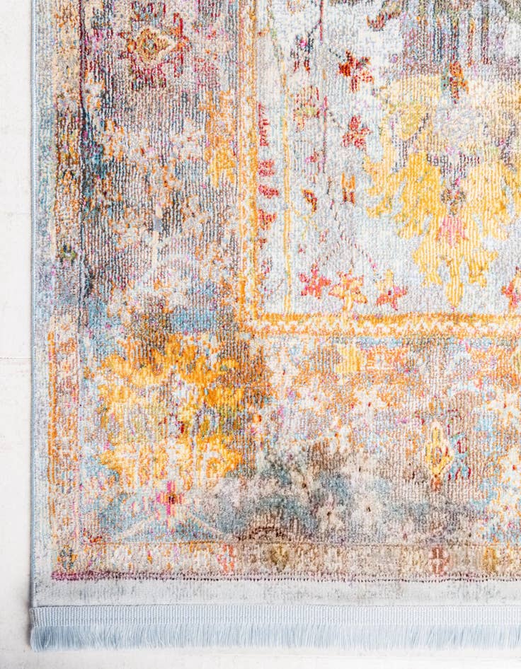 Detail image of  8' x 10' Santiago Rug