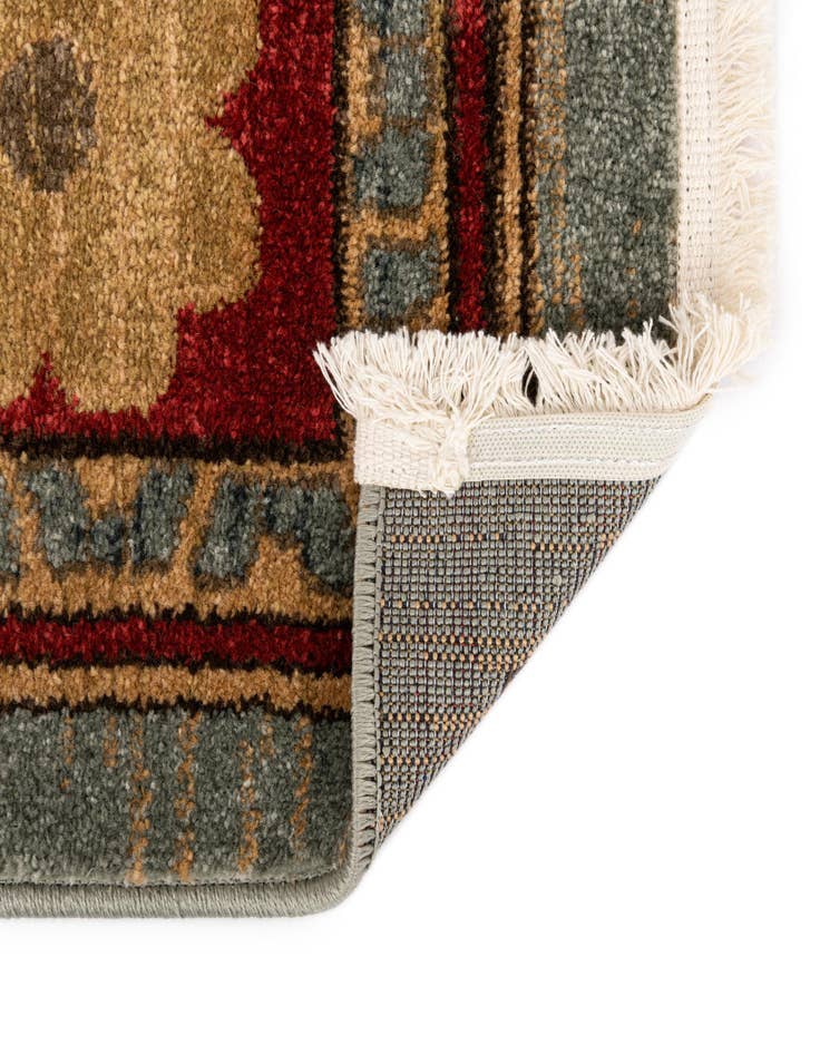 Detail image of  7' x 10' Sara Rug