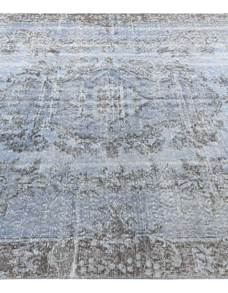 Detail image of  6' 6 x 9' 9 Ultra Vintage Wool Rug