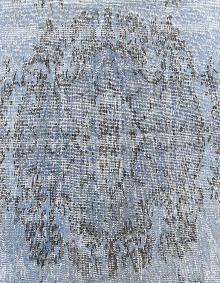 Detail image of  6' 6 x 9' 9 Ultra Vintage Wool Rug