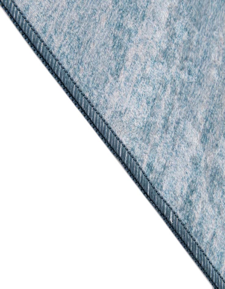 Detail image of Jill Zarin 4' 3 x 6' 3 Uptown Rug