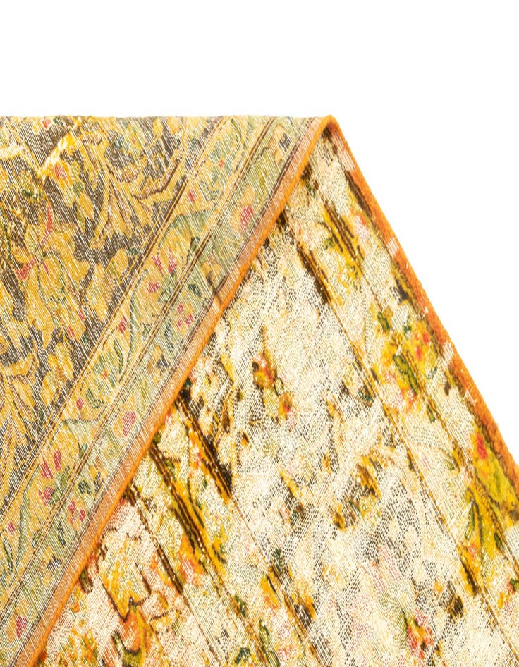 Detail image of  9' 5 x 13' 7 Vintage Royal Wool Rug