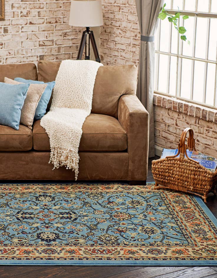 Detail image of  7' x 10' Yasmin Rug