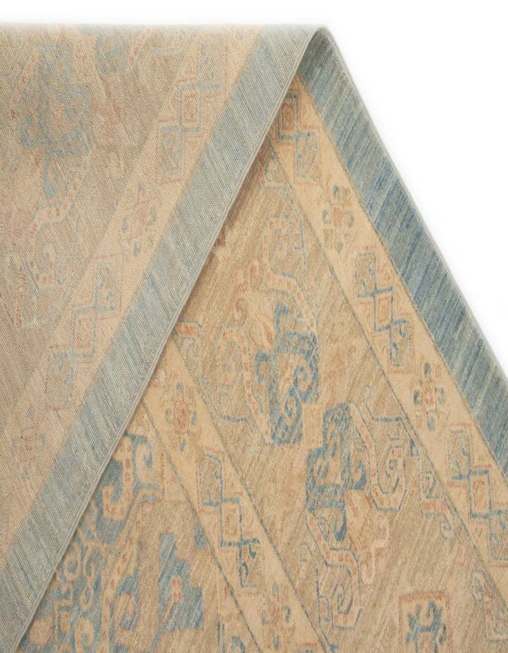 Detail image of  8' 8 x 11' 5 Ziegler Wool Rug