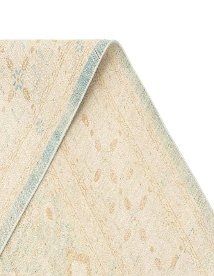 Detail image of  8' 2 x 9' 11  Hand Knotted Ziegler Rug