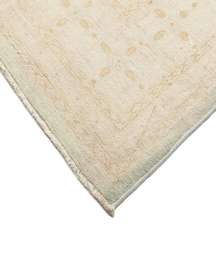 Detail image of  8' 2 x 9' 11  Hand Knotted Ziegler Rug