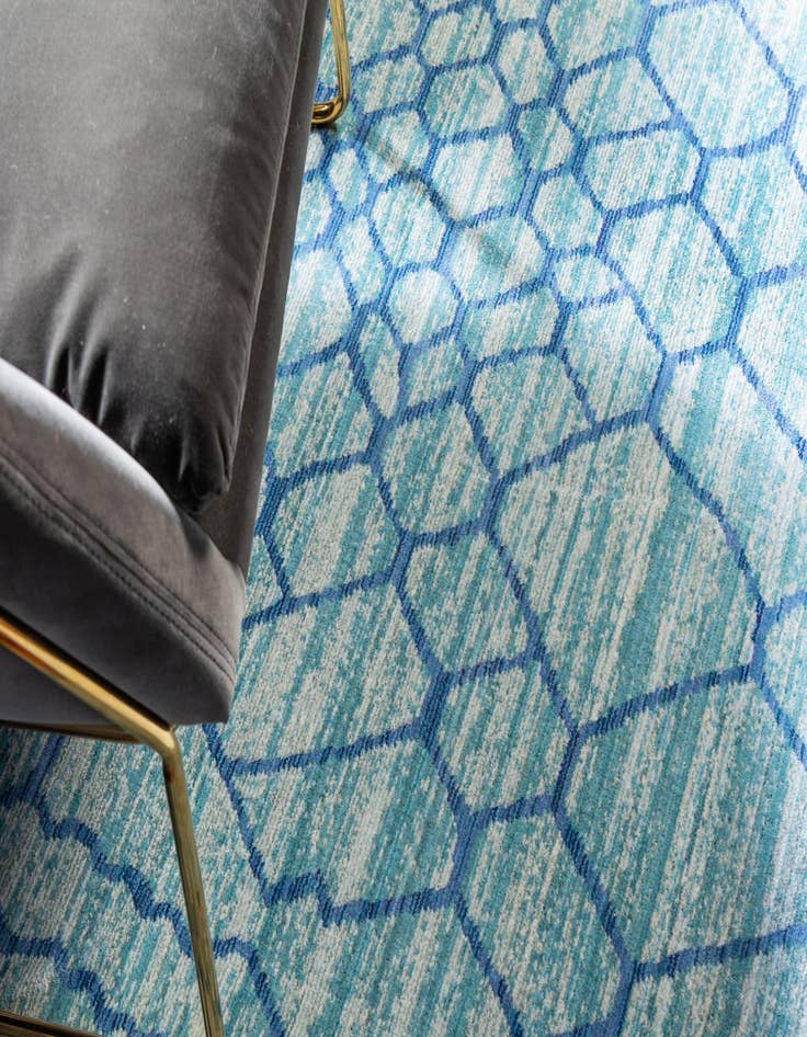 Detail image of  6' x 6' Alexis Round Rug