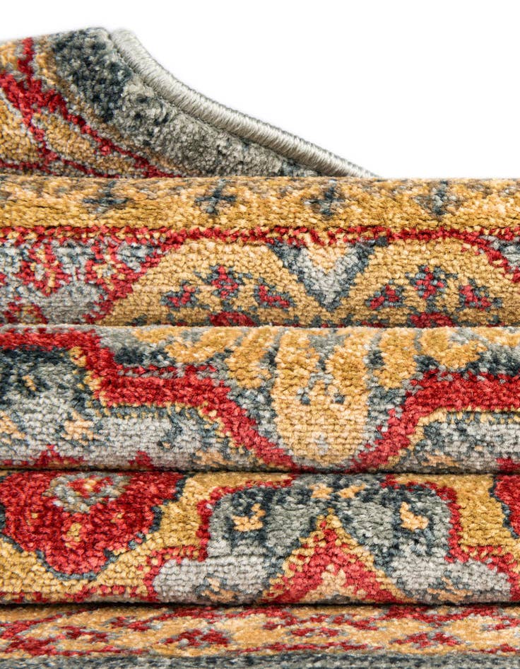 Detail image of  6' x 6' Amina Round Rug