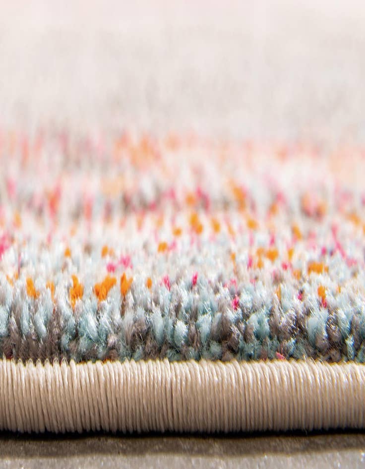 Detail image of  8' x 8'  Washable Fleur Round Rug