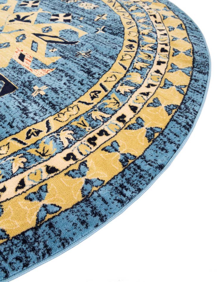 Detail image of  7' 10 x 7' 10 Heris Round Rug
