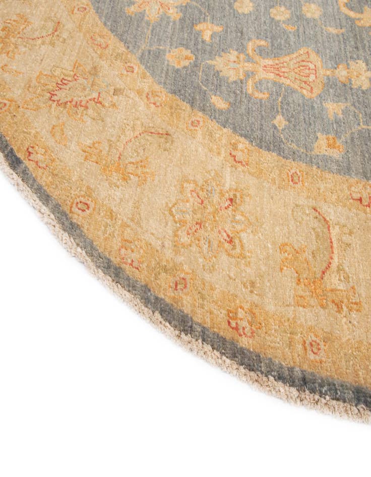 Detail image of  6' 6 x 6' 8 Kaizar Wool Round Rug