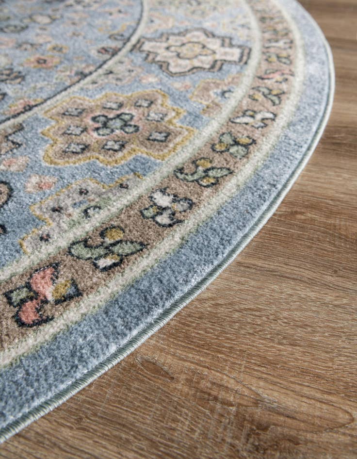 Detail image of  7' 10 x 7' 10 Kamala Washable Round Rug