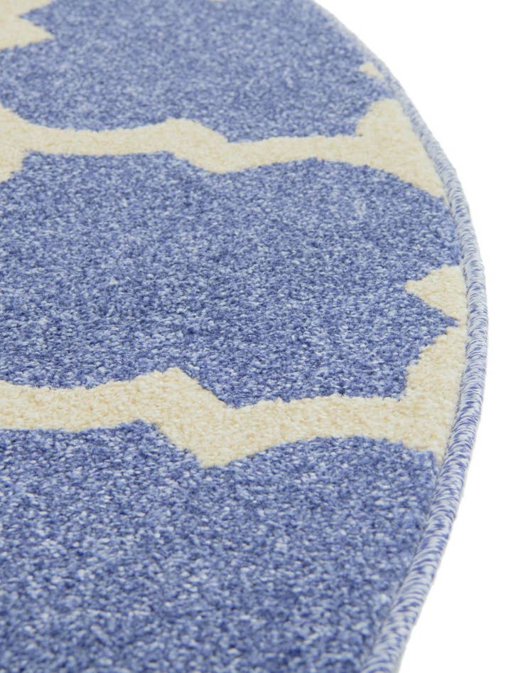 Detail image of  3' x 3' Lattice Round Rug